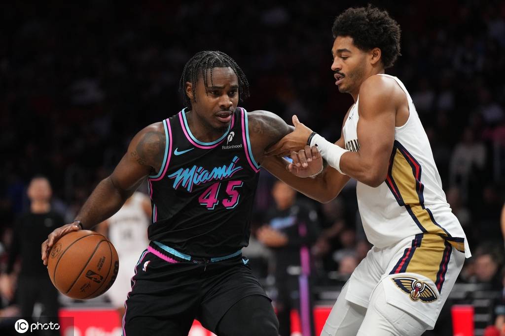 鲍威尔34分墨菲三世27分 鹈鹕不敌热火7连败